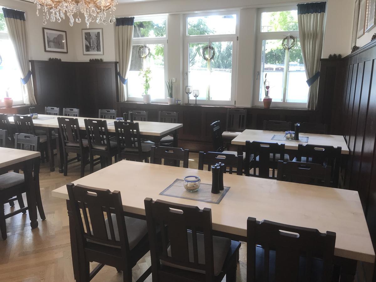 Brauereigaststatte Spitalgarten Regensburg Eksteriør billede